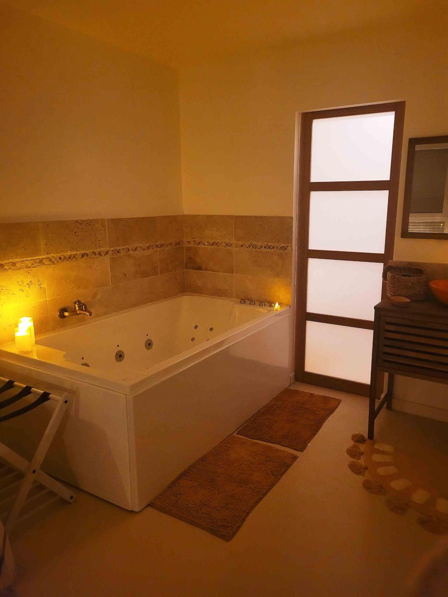 Dream of Mediterranean house, Jacuzzi, BBQ, Délices ensoleillés Sartrouville Extérieur photo